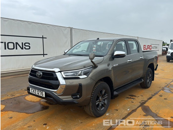 Пикап TOYOTA Hilux