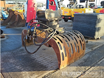 Прикачен инвентар MUSTANG