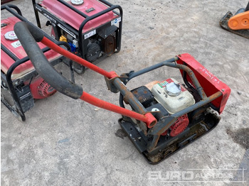 Техника за слагане на асфалт Belle Petrol Compaction Plate: снимка 3