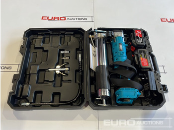 Оборудване за гаражи/ Работилници Boss 21 Volt Lithium Battery Cordless Grease Gun, 2 Batteries, Charger, Case, Shoulder Strap, Extension Pieces and Fittings: снимка 2