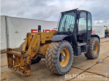 Телескопичен товарач JCB