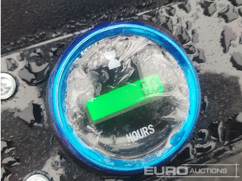 Мини багер COLT