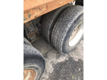 Самосвал камион Mercedes-Benz Actros 3240 Tipper: снимка 2