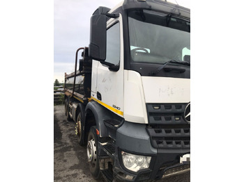 Самосвал камион Mercedes-Benz Actros 3240 Tipper: снимка 3