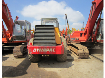 Пътен валяк DYNAPAC CA30D: снимка 1