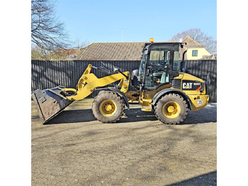 Колесен товарач Caterpillar 908 H2: снимка 2