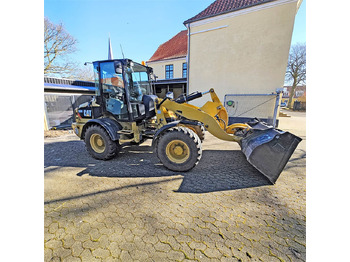 Колесен товарач Caterpillar 908 H2: снимка 5