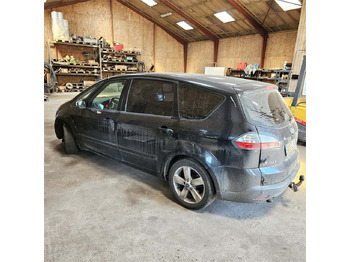 Джип Ford S-Max: снимка 4 Джип Ford S-Max: снимка 4