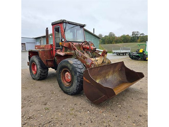 Колесен товарач HANOMAG