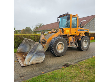 Колесен товарач HYUNDAI