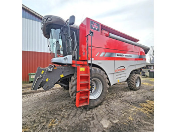 Комбайн MASSEY FERGUSON