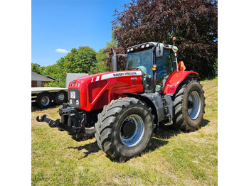 Трактор MASSEY FERGUSON 8400 series