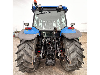 Трактор New Holland TM140: снимка 5