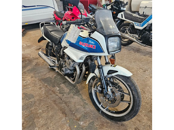 Мотоциклет SUZUKI