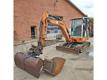 Мини багер Terex TC48: снимка 2