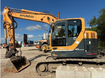 Верижен багер HYUNDAI
