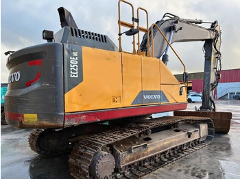 Верижен багер VOLVO EC250ENL