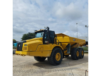 Съчленен самосвал CATERPILLAR 745
