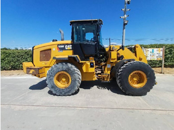 Колесен товарач CATERPILLAR 938M