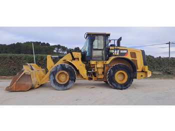 Колесен товарач CATERPILLAR 950M