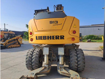 Колесен багер LIEBHERR A913: снимка 3