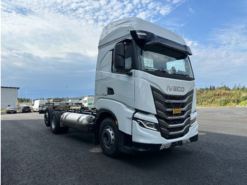 Нови Шаси кабина Iveco S-Way AS26S50 NP 2xLNG 6x2*4: снимка 3