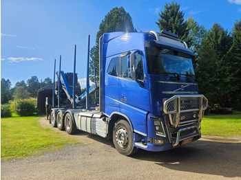 Камион за дърва VOLVO FH16 750