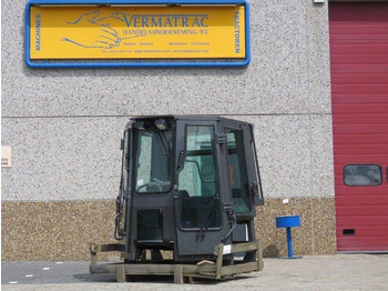 Кабина NEW HOLLAND