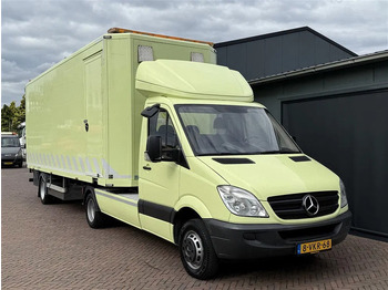 Влекач MERCEDES-BENZ