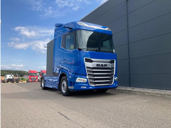 Влекач DAF XG 530