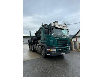Камион за дърва SCANIA R 560