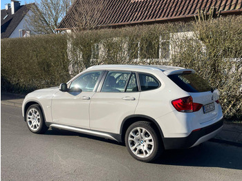 Лек автомобил BMW