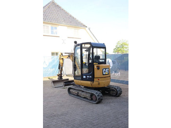 Верижен багер Caterpillar 302.7D: снимка 3