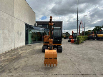 Верижен багер Caterpillar 305.5E2: снимка 2