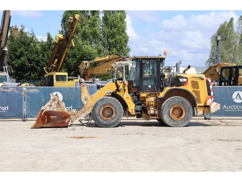 Колесен товарач CATERPILLAR 962M