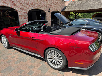 Седан Ford Mustang GT Convertible: снимка 2 Седан Ford Mustang GT Convertible: снимка 2