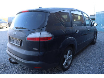 Лек автомобил Ford S Max TDCi: снимка 5