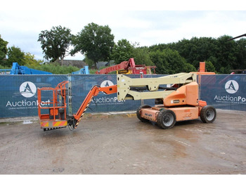 Артикулираща платформа JLG