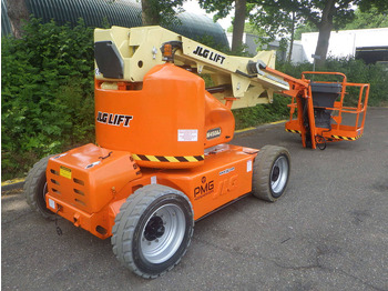 Телескопична платформа JLG M450AJ: снимка 2 Телескопична платформа JLG M450AJ: снимка 2