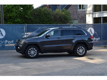 Лек автомобил Jeep Grand Cherokee Laredo V6 3.6L: снимка 1