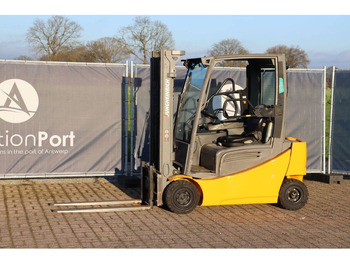 Електрокар JUNGHEINRICH EFG 316