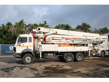 Камион с кран MERCEDES-BENZ