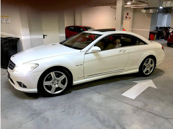 Седан MERCEDES-BENZ