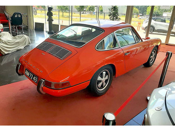 Седан Porsche 911 T: снимка 3