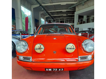 Седан Porsche 911 T: снимка 4