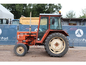 Трактор Renault R551: снимка 2