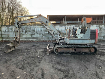 Верижен багер TAKEUCHI