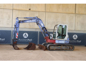 Верижен багер TAKEUCHI