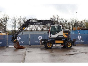 Колесен багер VOLVO EWR150E