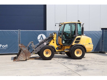 Колесен товарач VOLVO L25F